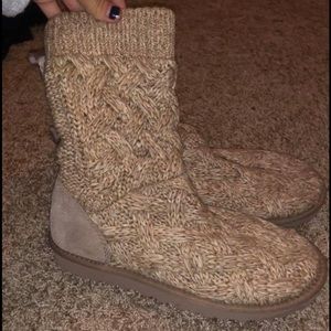 Knit Uggs